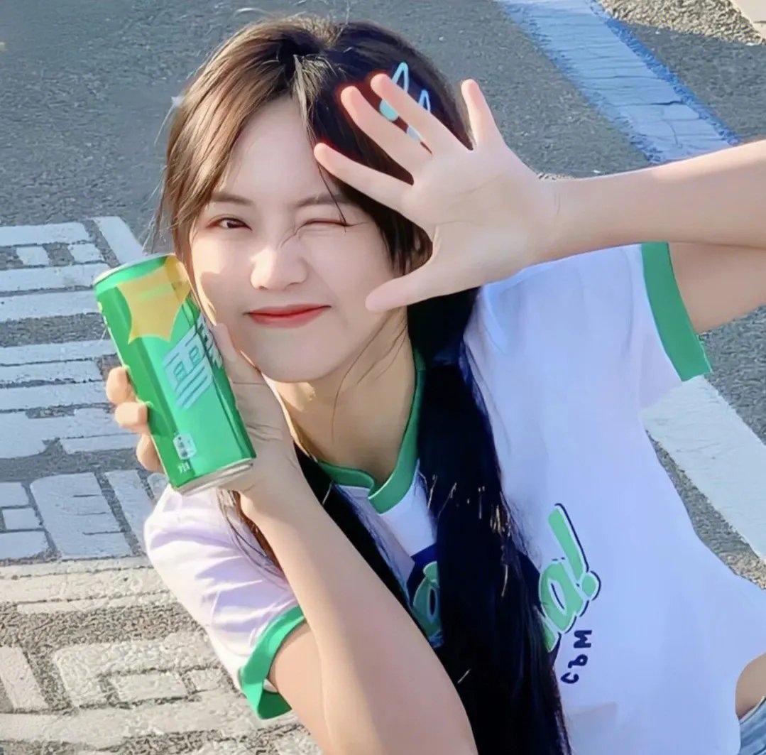 妹妹别怕哥不止亿点强